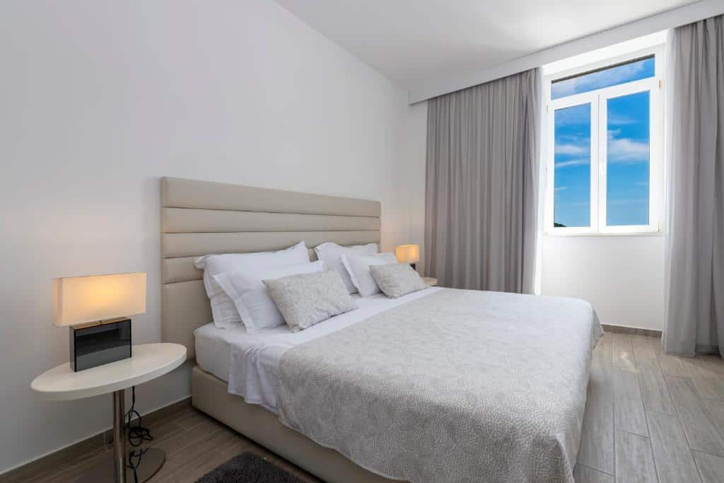 Banje Beach Oasis Apartment - Dubrovnik, Dalmatia