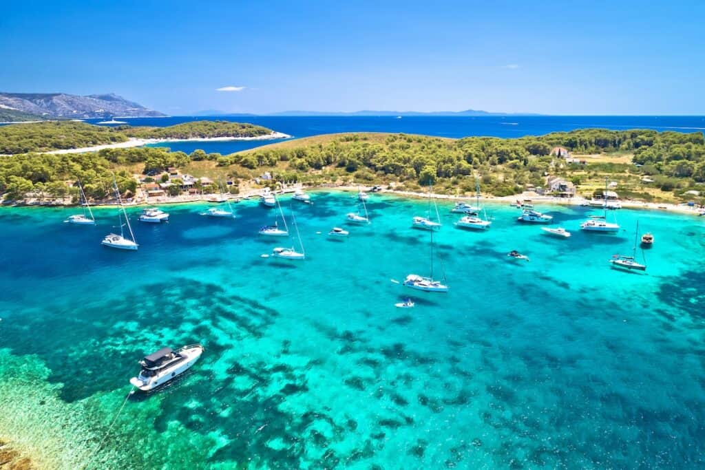 marinkovac island anchorage hvar croatia - day trips from trogir - Trogir, Dalmatia marinkovac island anchorage hvar croatia - Trogir, Dalmatia