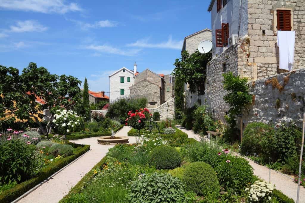 sibenik monastery garden - Dalmatia, Sibenik